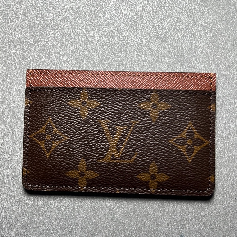 Louis Vuitton card holder
